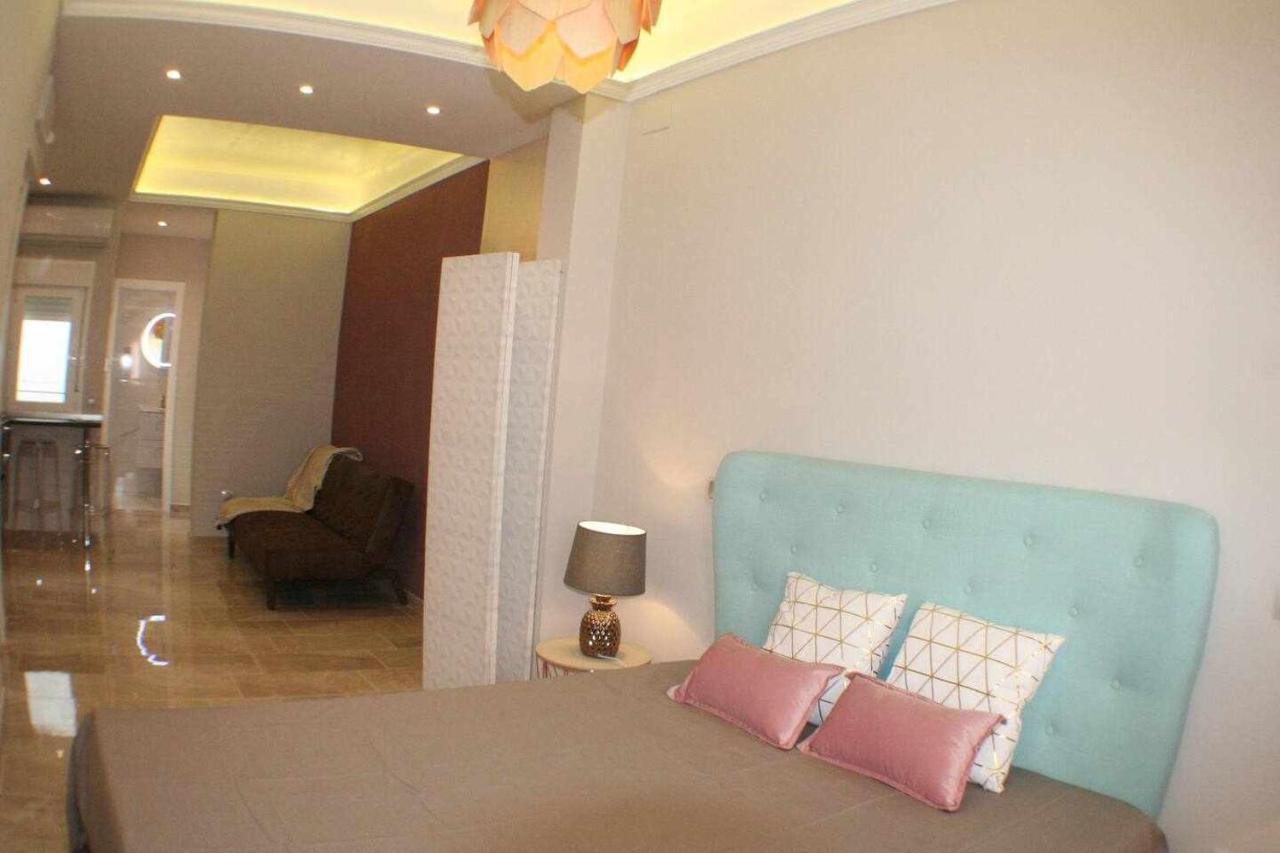 Apartamento con terraza céntrico moderno Nuevo Madrid Exterior foto